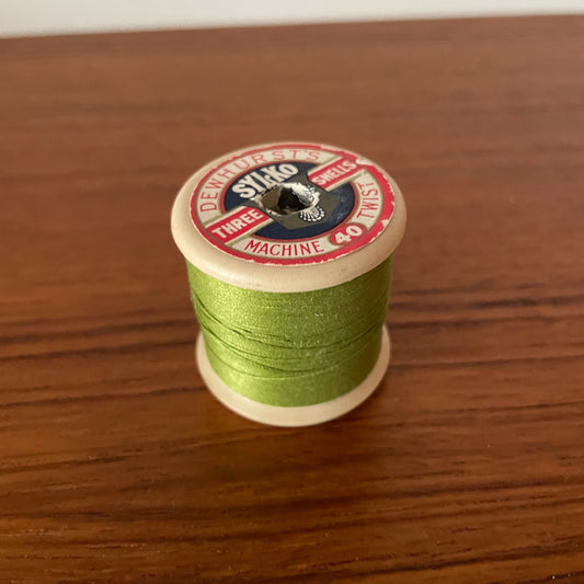 Vintage Dewhurst's Sylko 3 Shells Machine Twist 40 Thread Reel. D54 Moss Green. Made in Great Britain