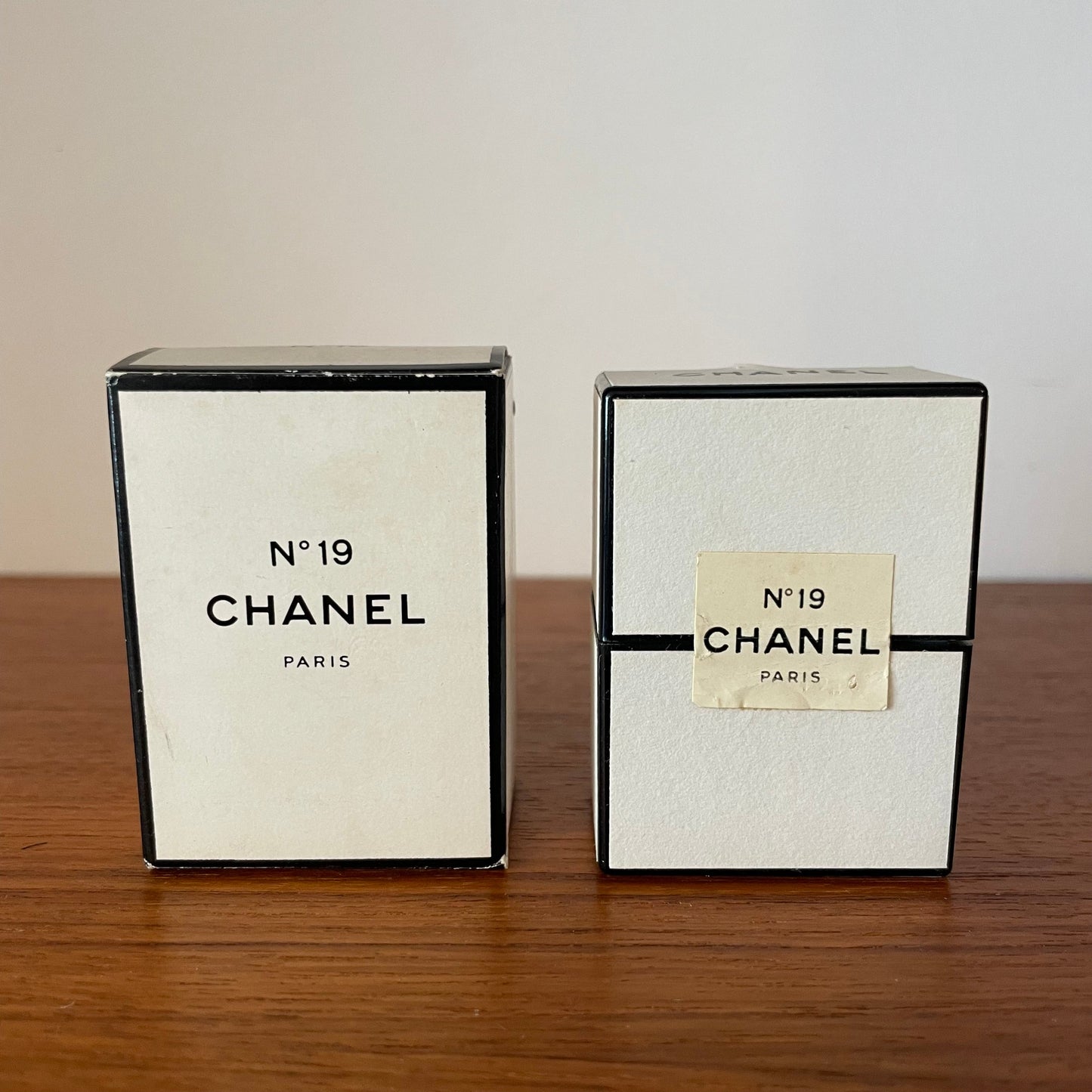 Vintage perfume Chanel No 19 1970 Extrait T.P.M., 7ml, Sealed