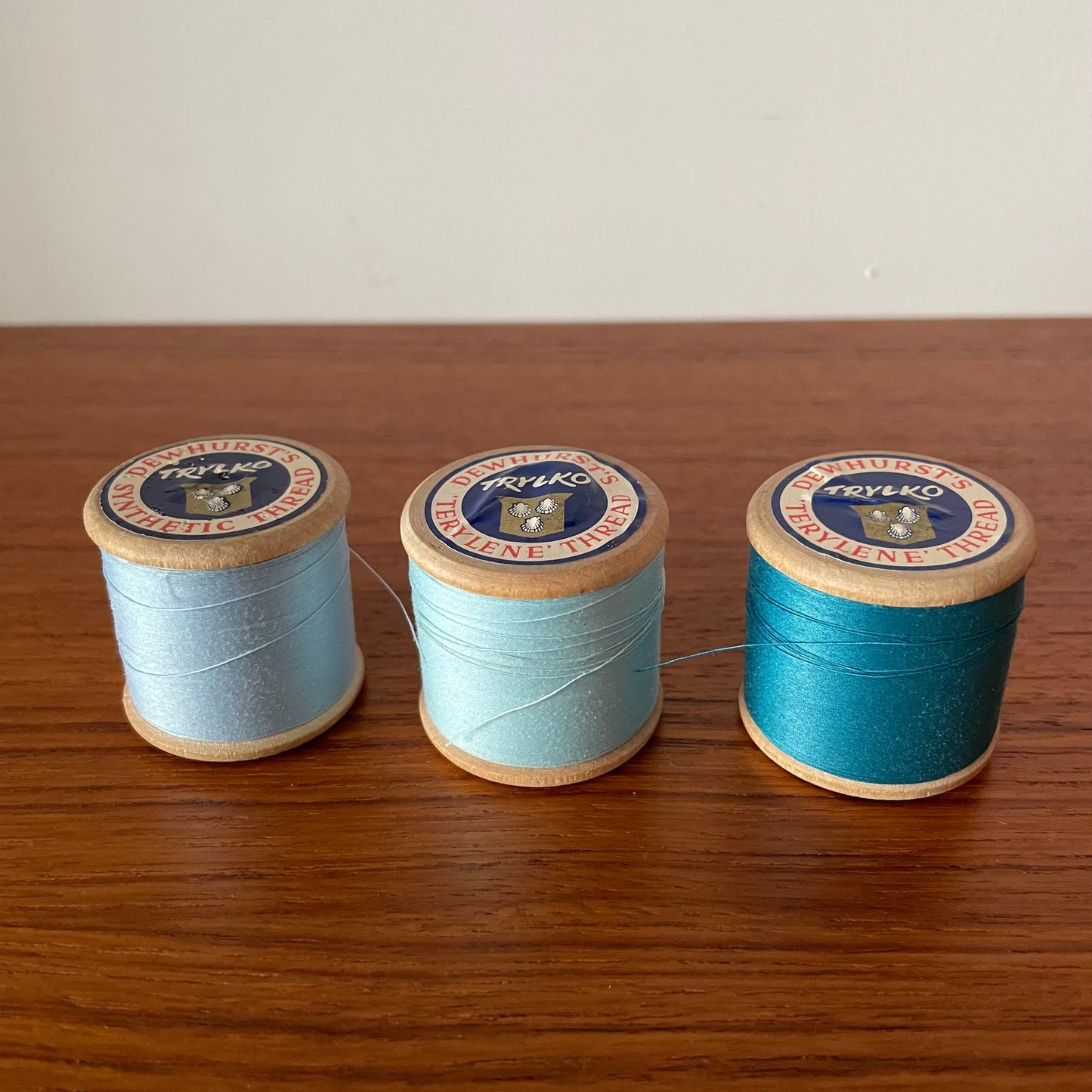 Vintage 3 x Dewhurst's Synthetic Thread Reels. Terylene Thread. Cornflower, Sea Blue, Gay Kingfisher