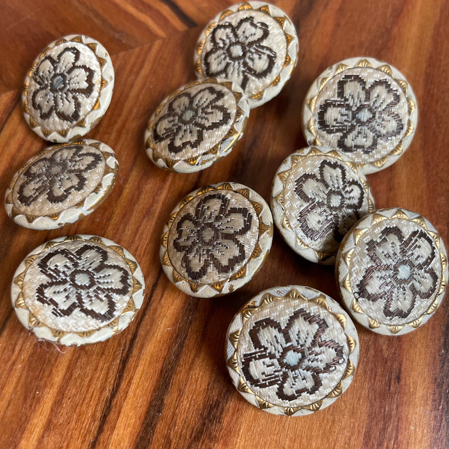 Vintage 1920s Floral Covered Buttons in Cream, Black and Gold