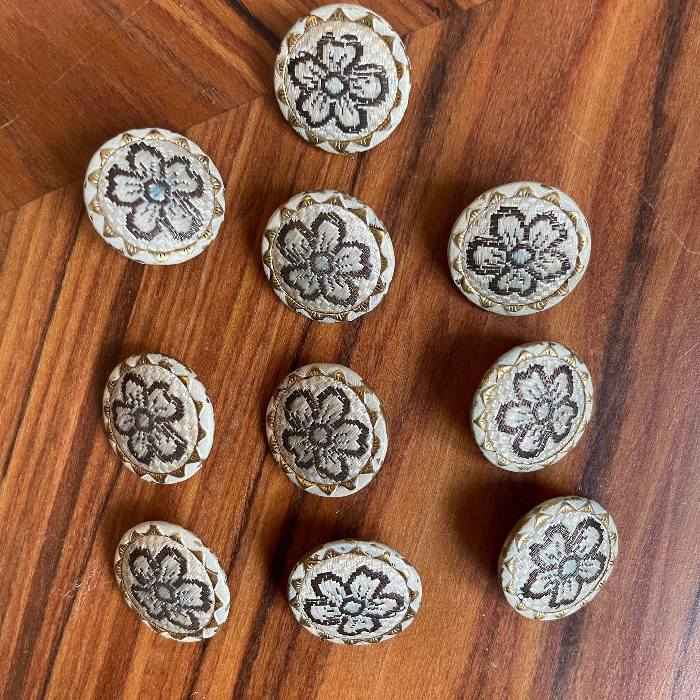 Vintage 1920s Floral Covered Buttons in Cream, Black and Gold