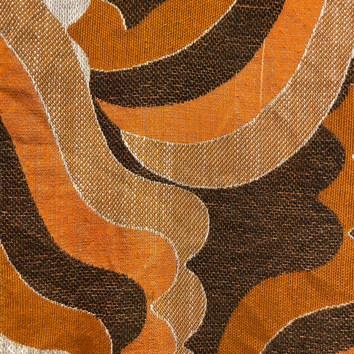 Vintage Orange Swirl Knitted 70s Blanket Throw for Home Décor