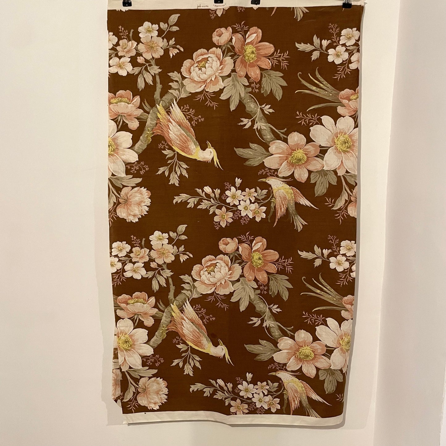 Fabric Vintage Deep Mauve Floral Bird Jab Stoffe Ramona