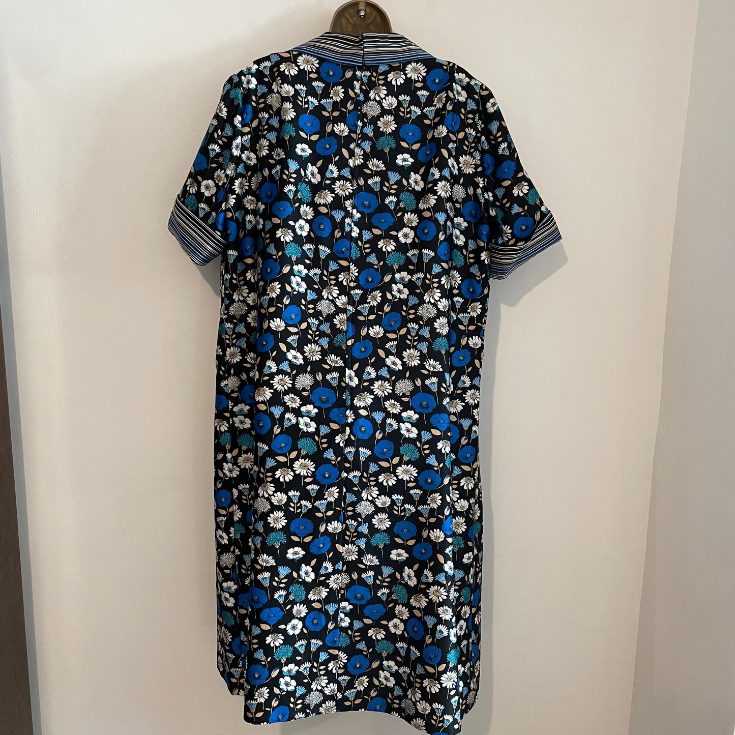 Dress Vintage Magna Blue Floral Stripe Geometric Shirt Dress