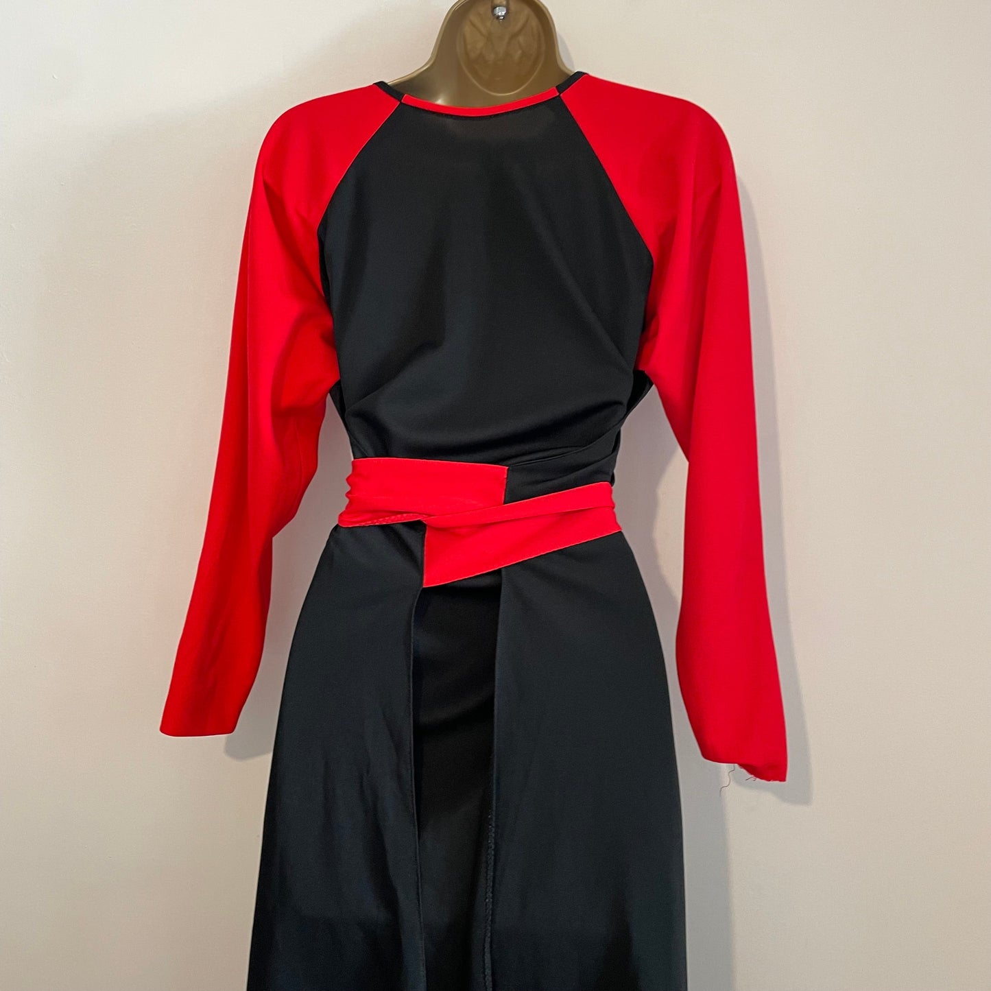 Dress Vintage Sport Style Raglan Red & Black Stretch Maxi Wrap Dress