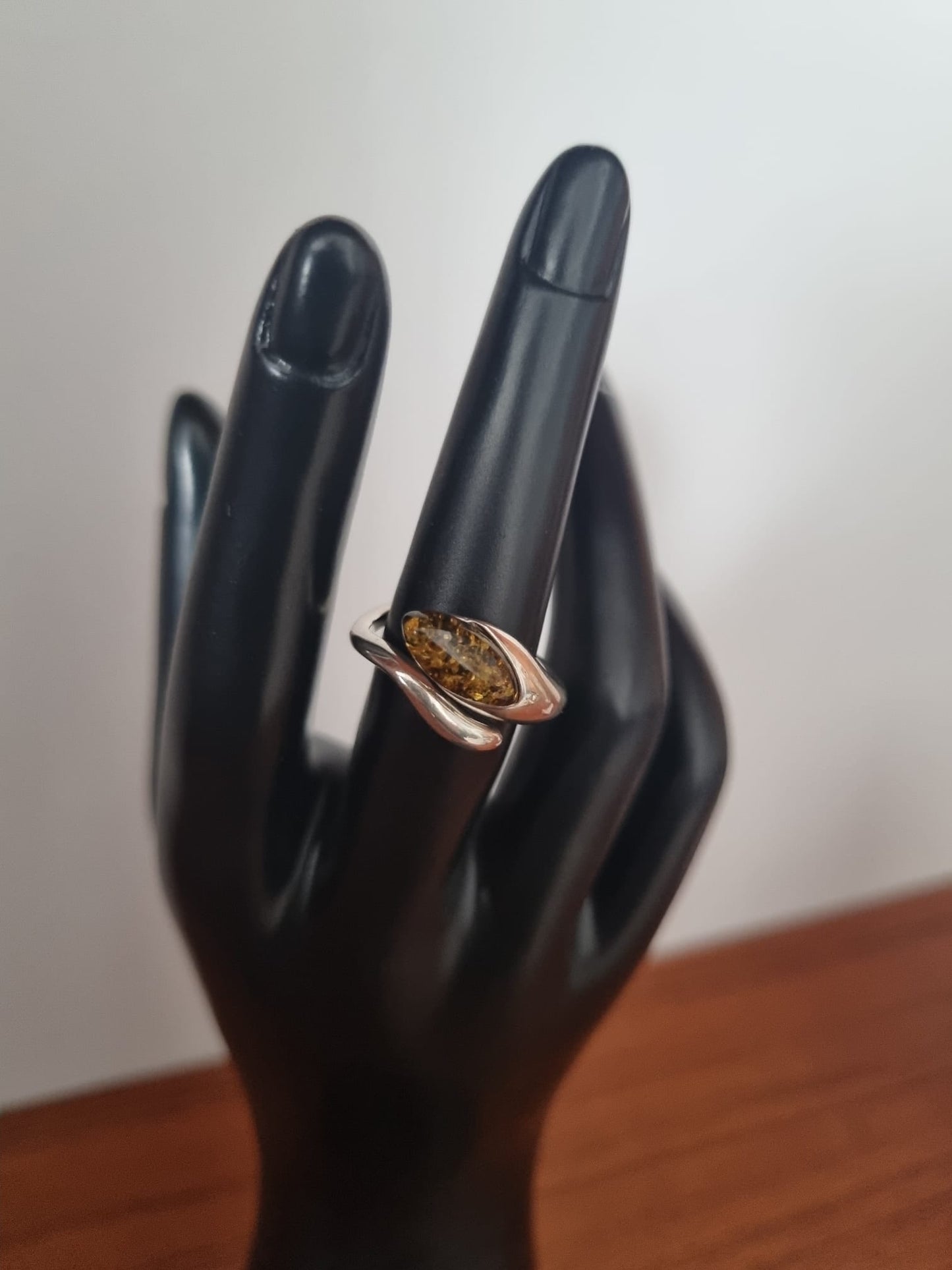 Antique Vintage Baltic amber and sterling silver crossover open ring, stamped 925