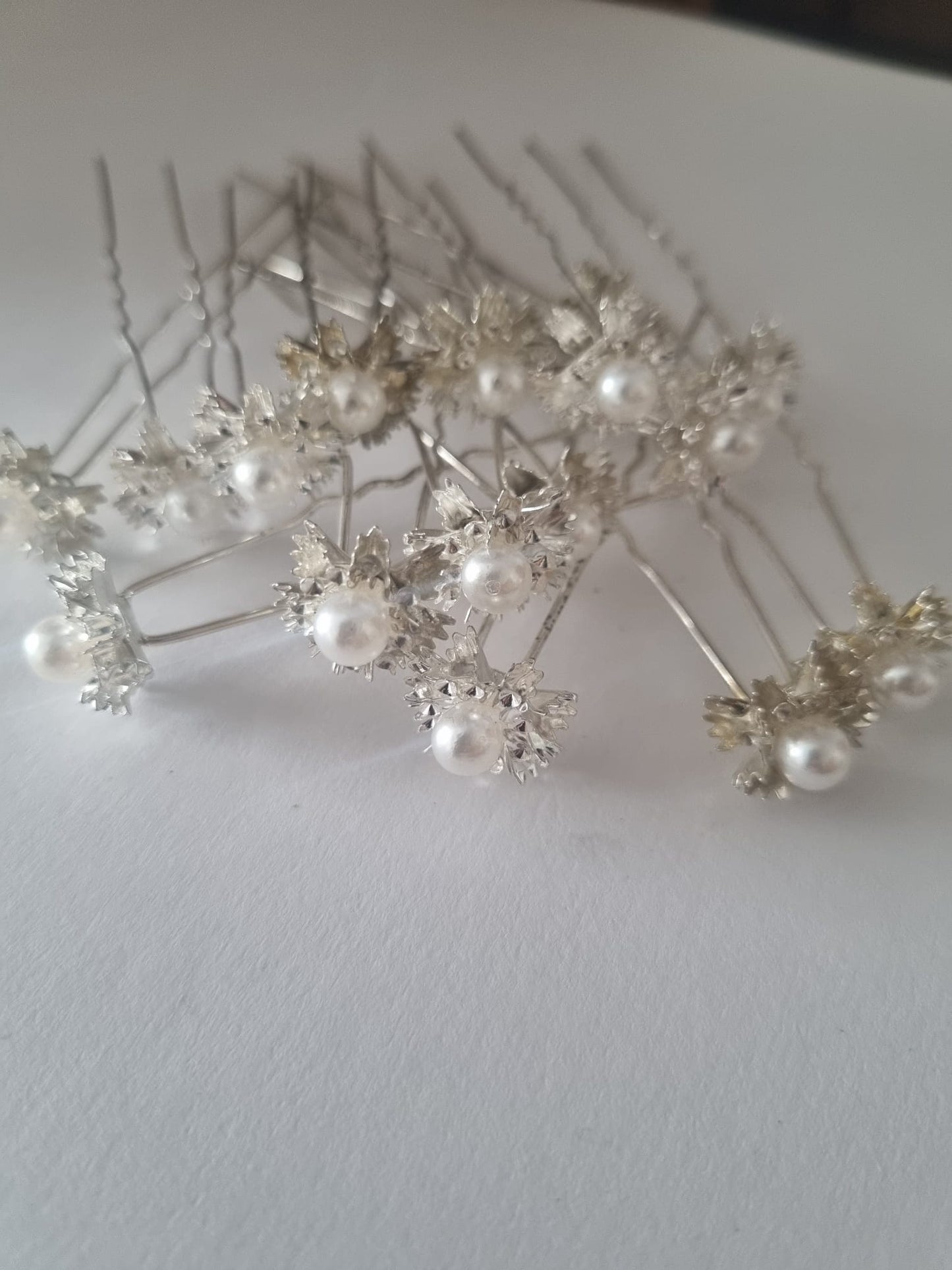 Antique Vintage Set of 16 Vintage bridal 1970's pearly hair pins, kirby grips