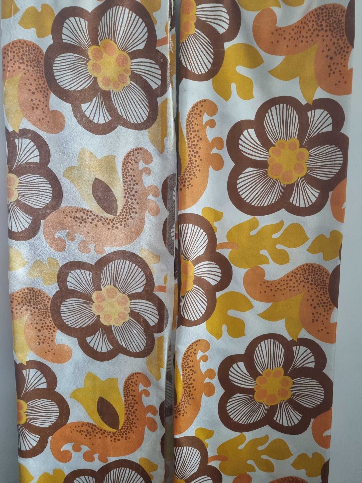 Vintage Handmade Orange and Yellow Abstract Flower Pattern Curtain