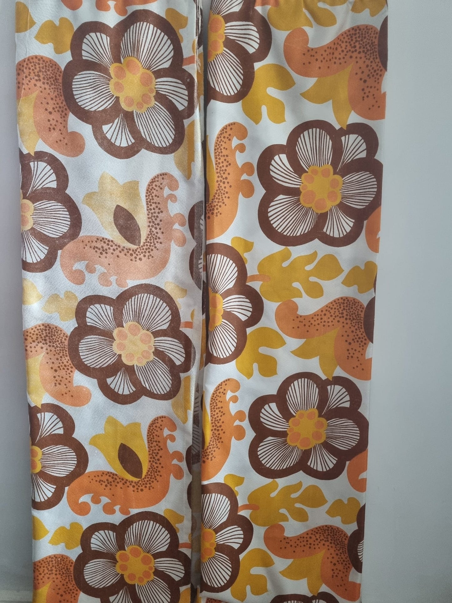 Vintage Handmade Orange and Yellow Abstract Flower Pattern Curtain