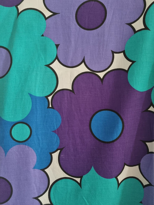 Vintage Bold Floral Simple Design White Blue and Purple Fabric Remnant