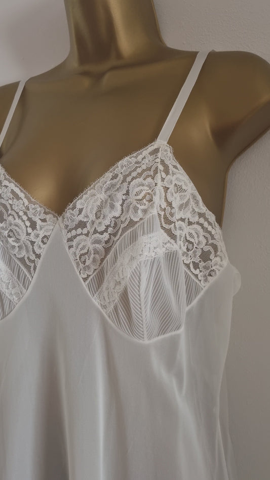 Vintage White Lace Bust Short Sheer Slip Dress for Elegant Occasions