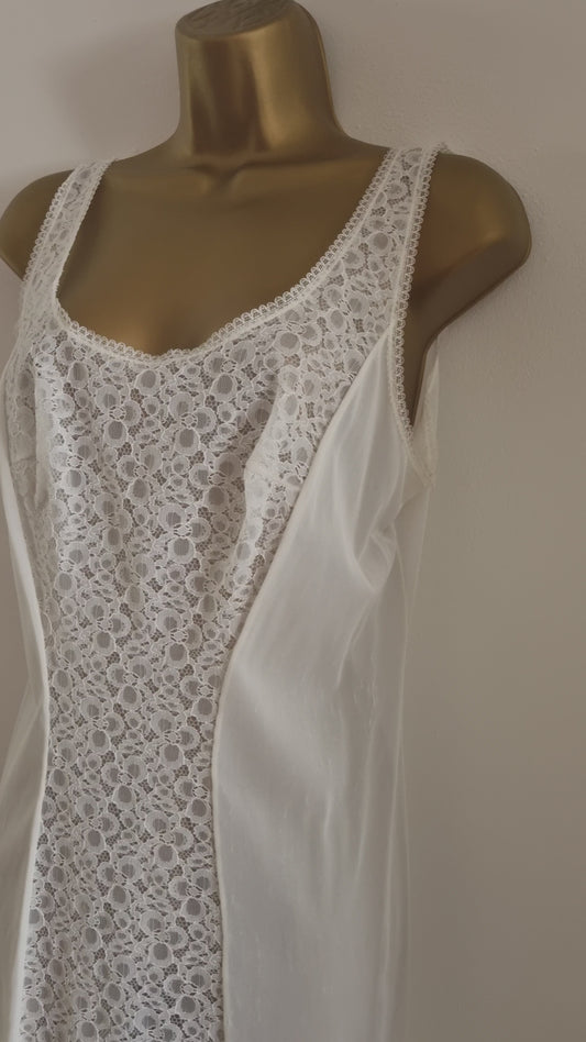 Vintage German Sexy Roundneck Lace Panel Slip Dress Elegance