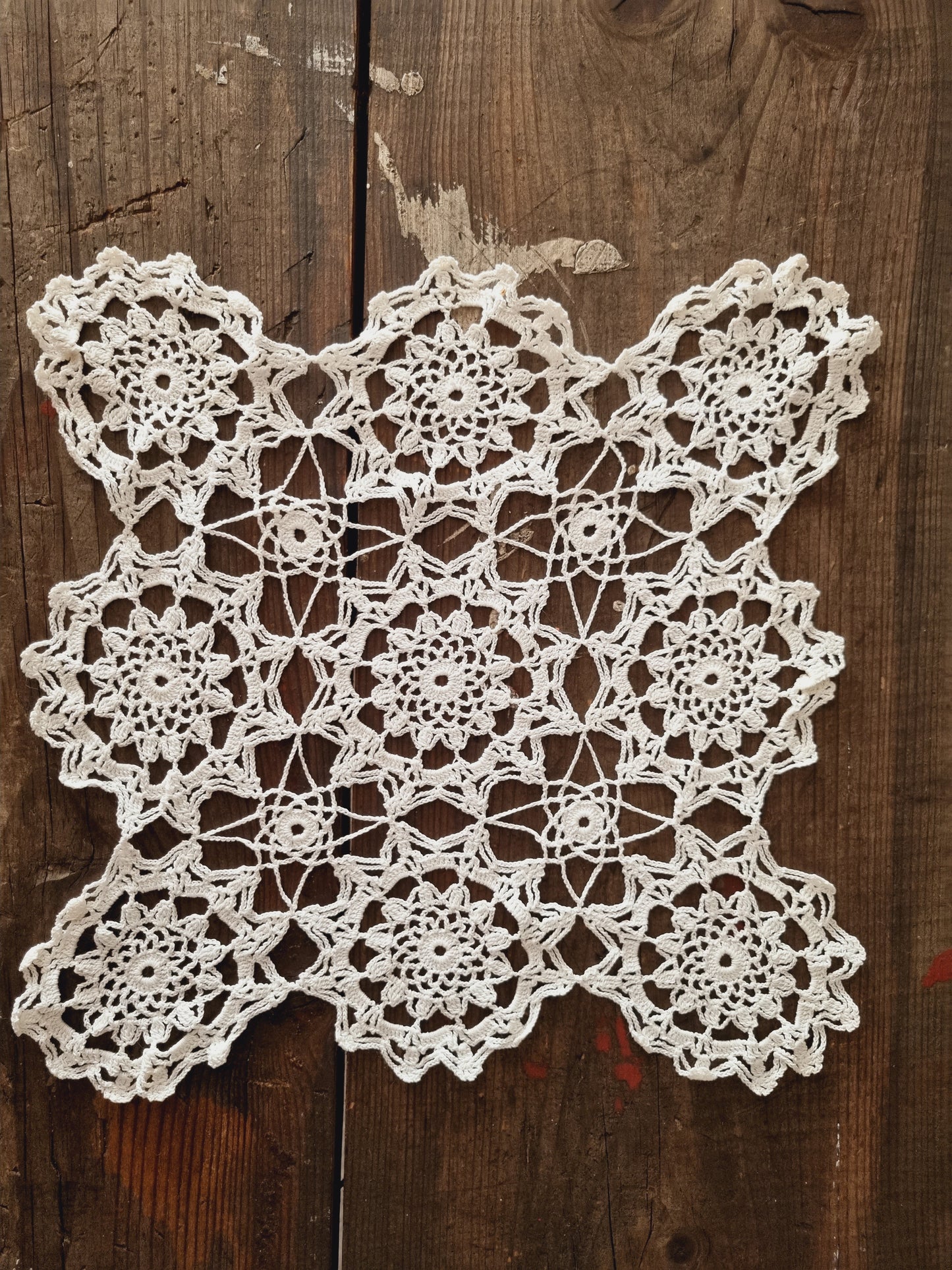 Vintage Cream Square Medium Doily