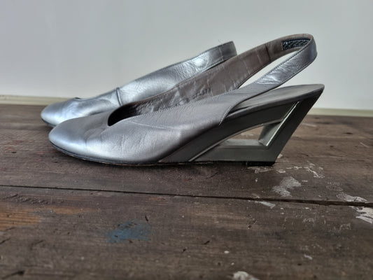 Charles Jourdan Silver Heels (UK 9.5, EU 42.5, US 11.5)