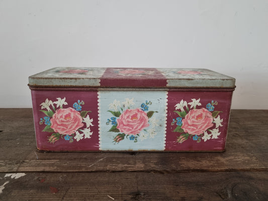 Vintage Rose Pattern Biscuit Tin