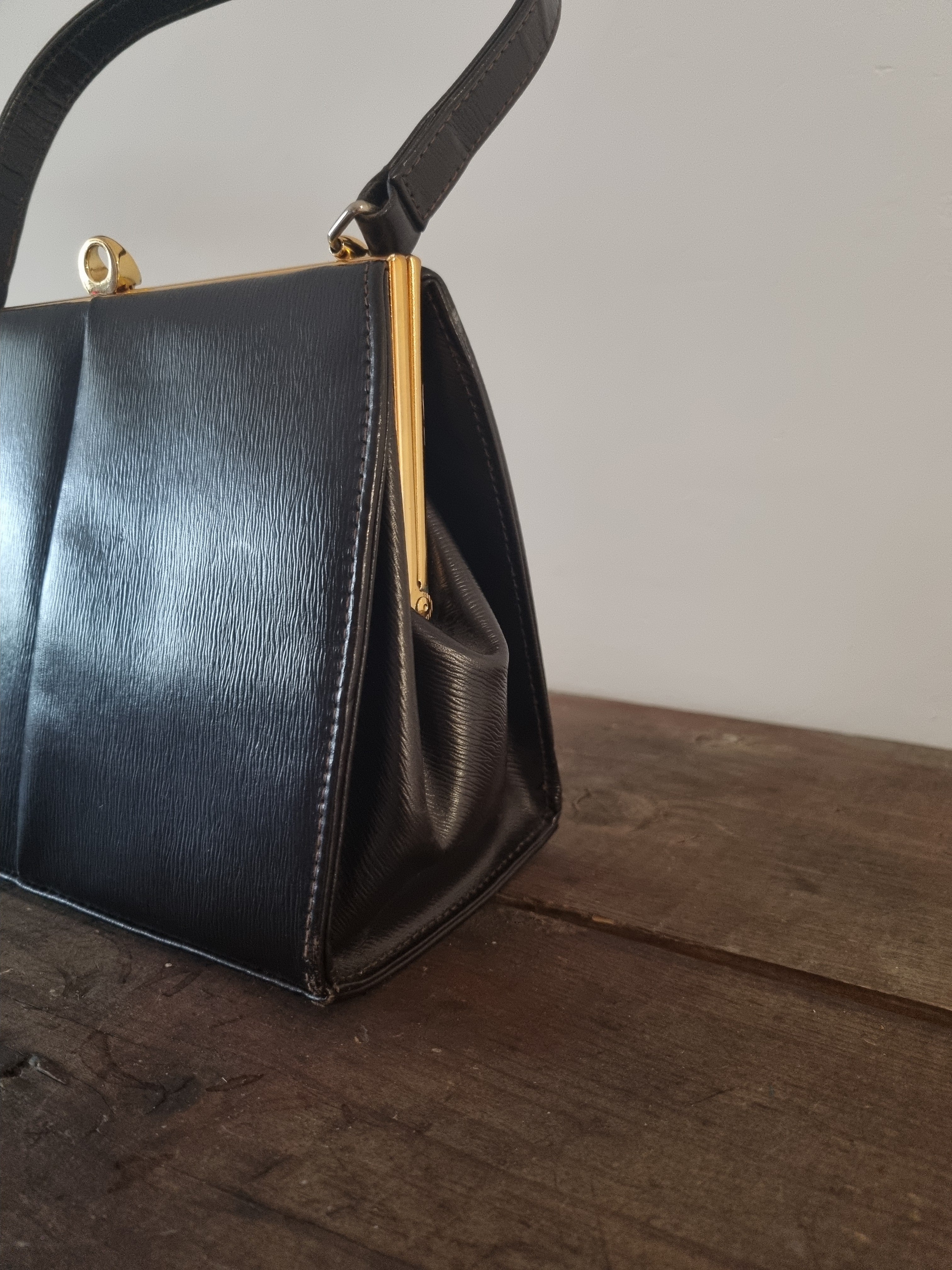 Royal cheap retro handbag