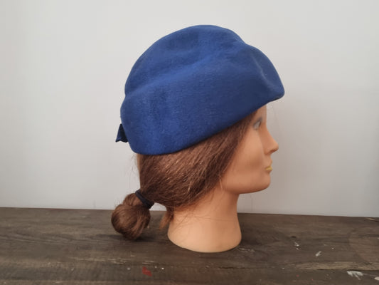 Vintage Blue Felt Hat with Bow Detail for Elegant Style