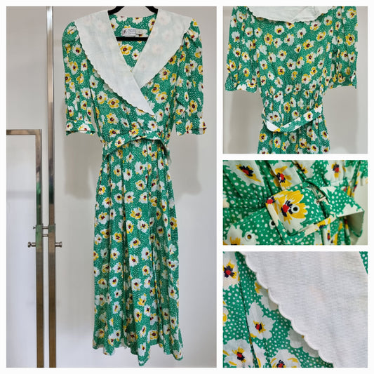 Vintage Mid-size Dress (MEDIUM)