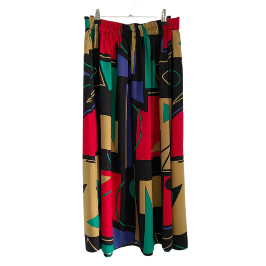 Vintage Fashion Extra Abstract Shapes Midi Skirt in Black and Red