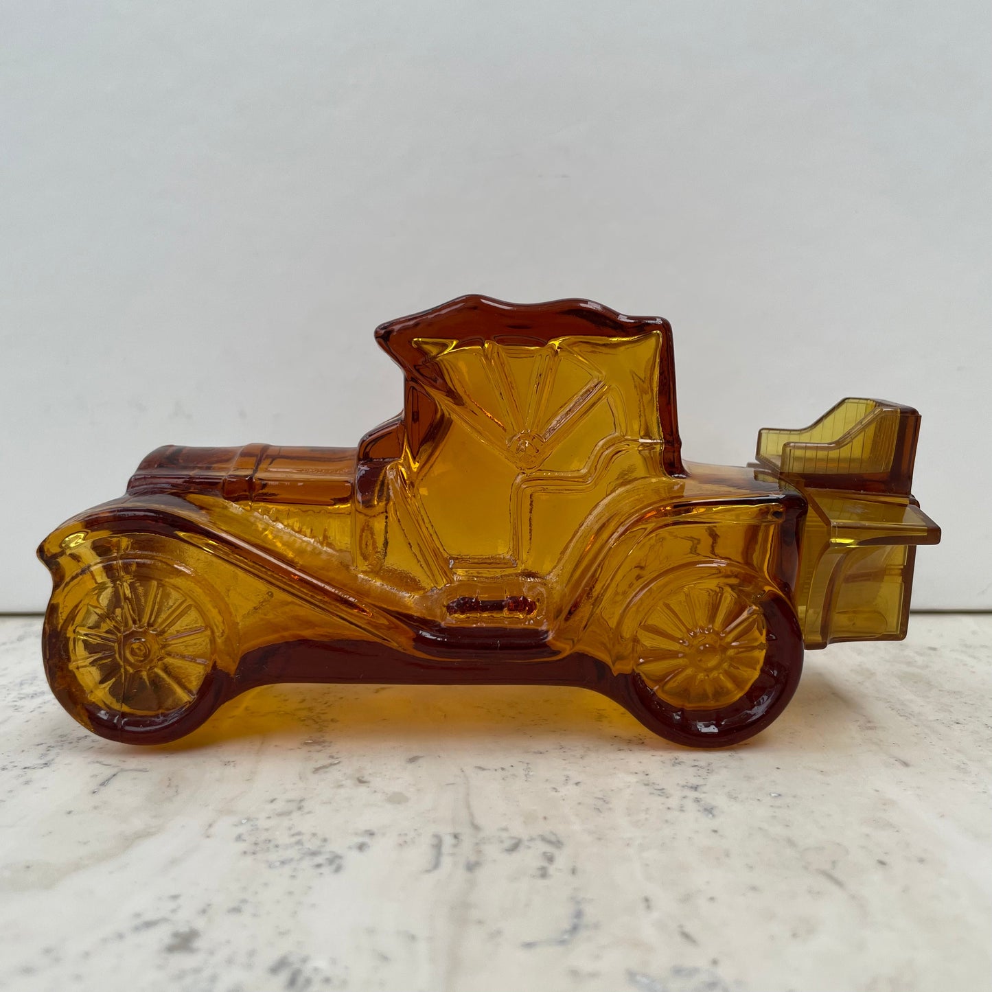 Vintage Avon Packard Roadster Car Eau De Cologne Bottle 175ml. Tai Winds. Empty