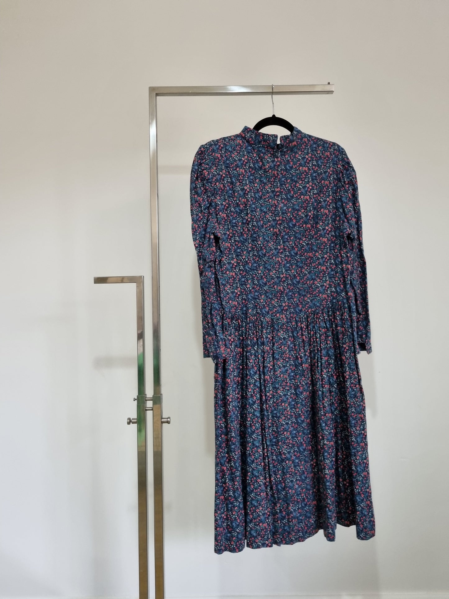 Handmade Mid-size Vintage Dress (UK14-16)