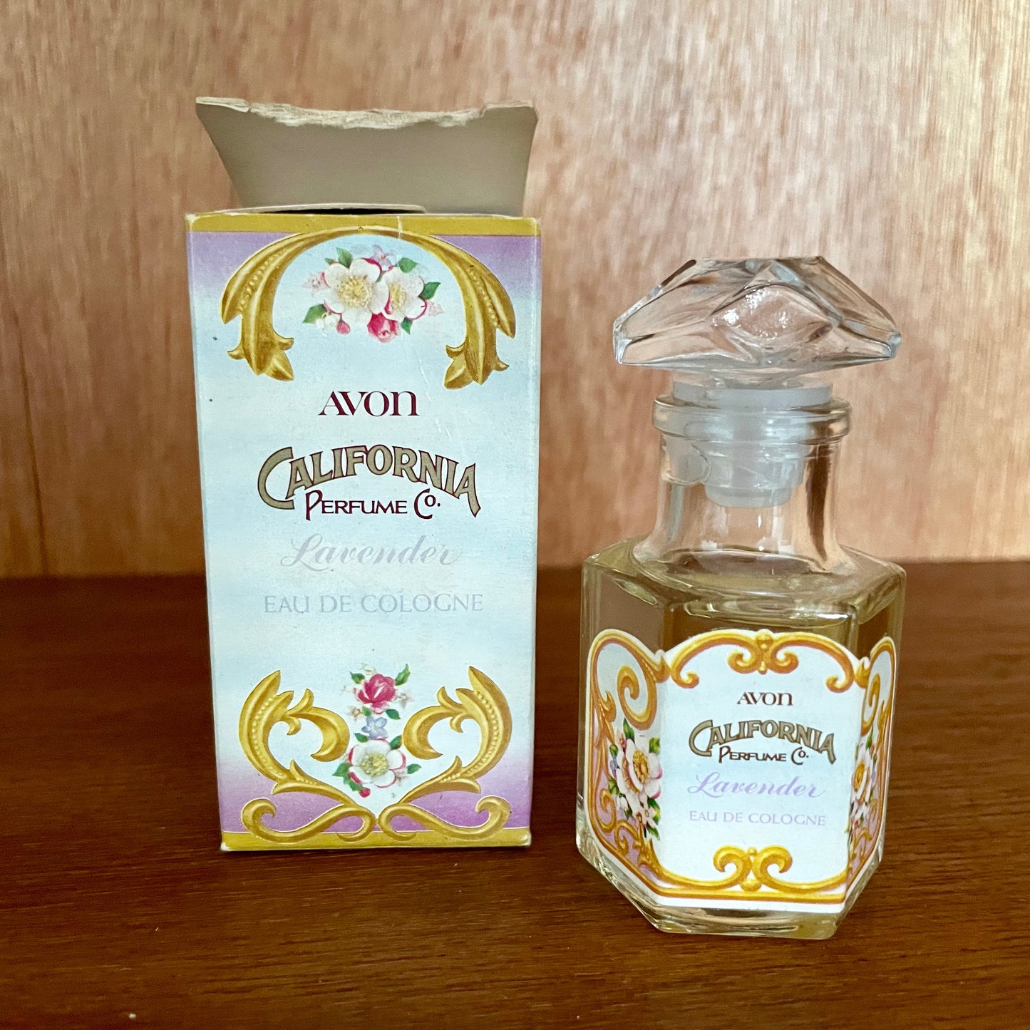 Vintage Avon California Perfume Co Lavender Eau De Cologne Boxed Perfume. Glass Bottle. 30ml.