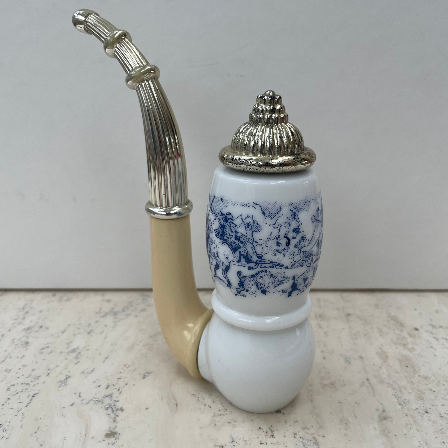 Vintage Avon 1970s Dutch Pipe Tai Winds Aftershave Lotion 60ml Bottle.Milk Glass. Blue and White. Empty.