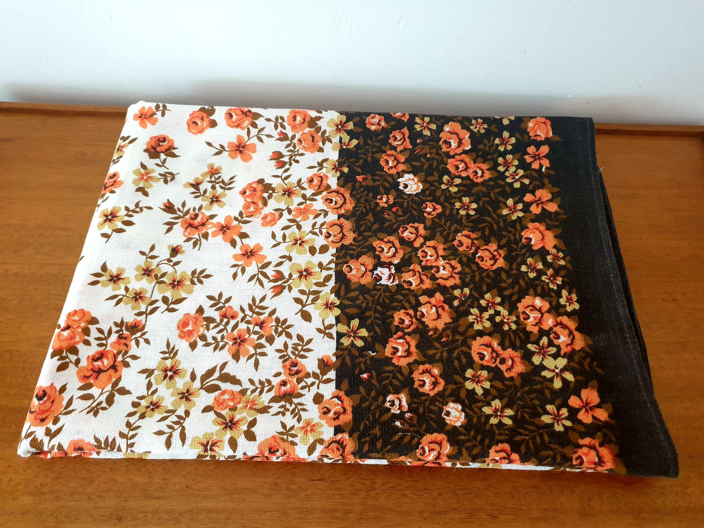 70s Floral Tablecloth