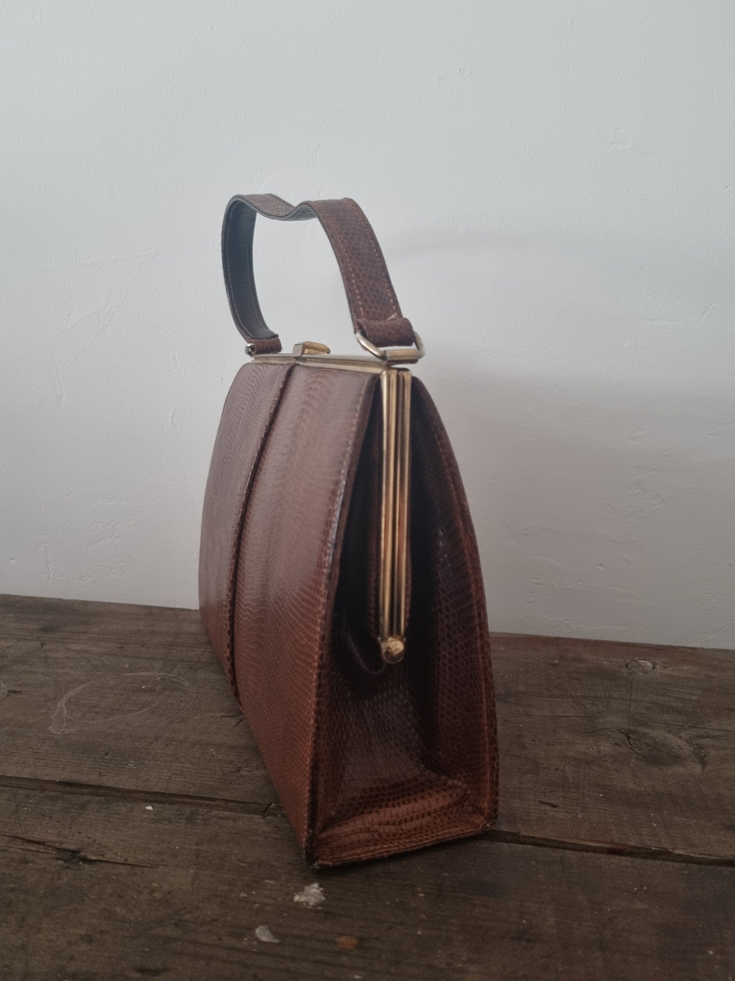 Brown Lizard Skin Made in England Handbag. 'A Swallow Model' by Lightstone Hubbard. Flawless Condition.