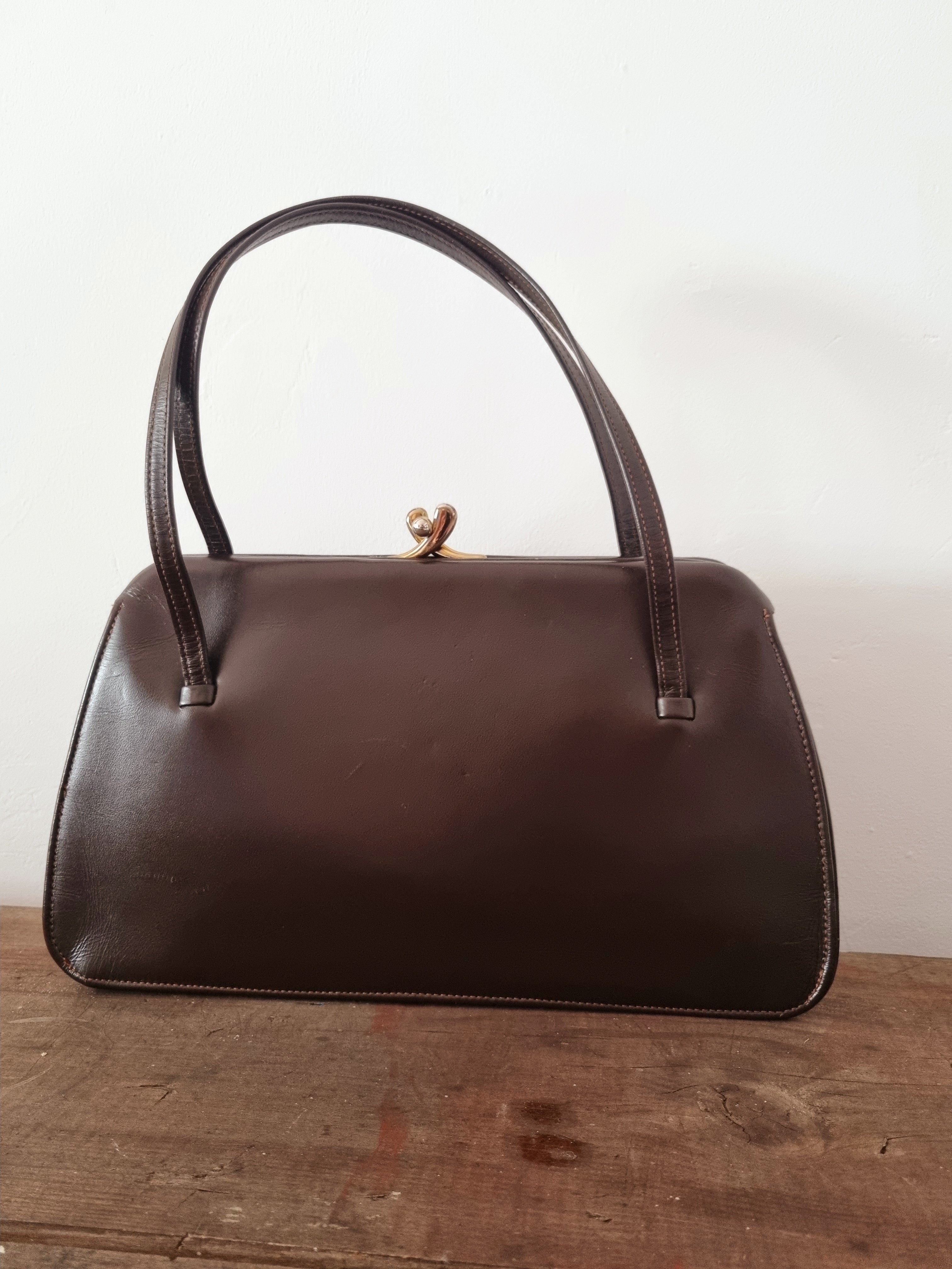 Beautiful Brown Leather Peter M Alan Of London Handbag. Made in England. Top Handle