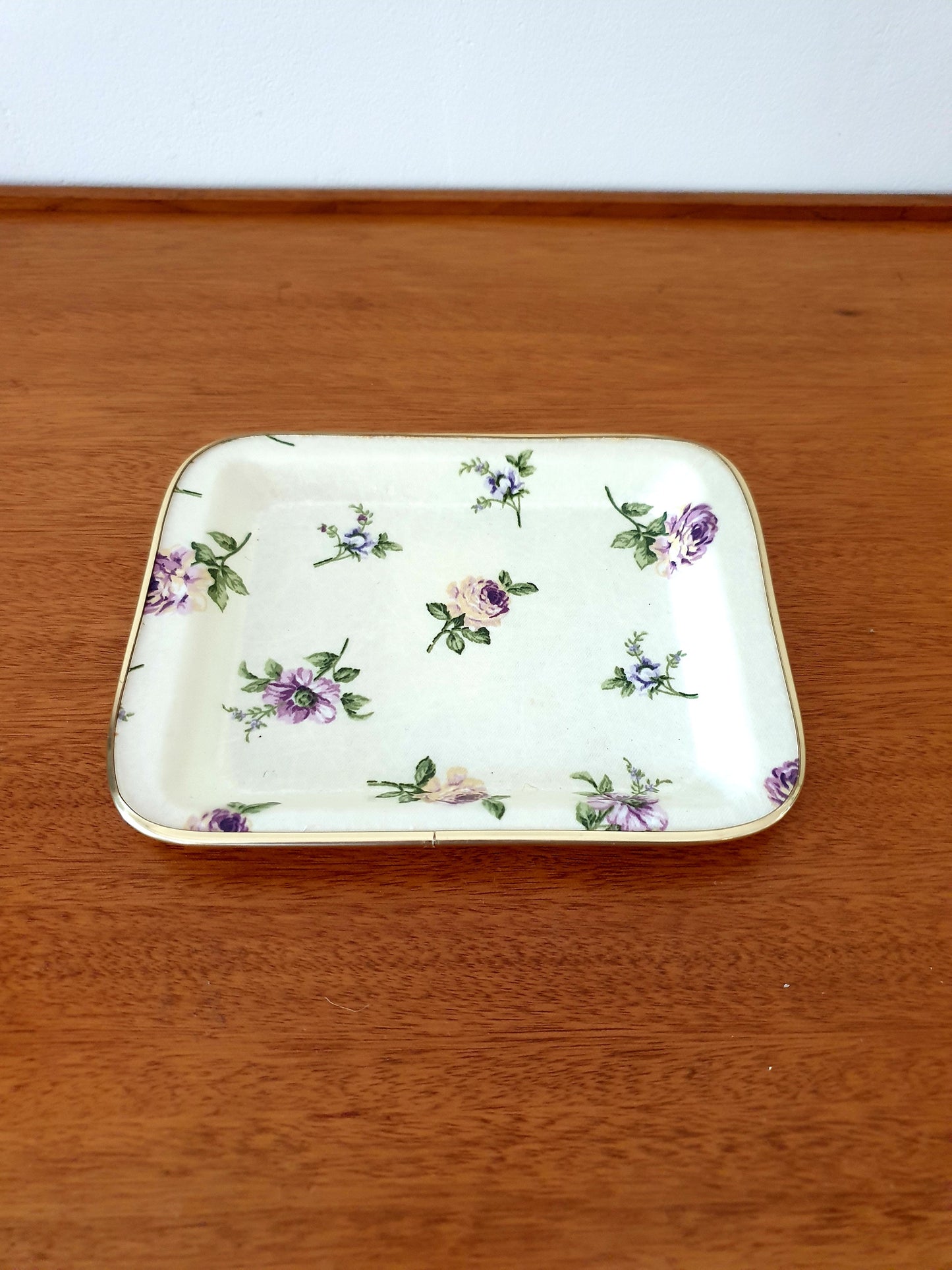 Arnold Lilac Rose Floral Dish. Small British Made Homeware Display Item.