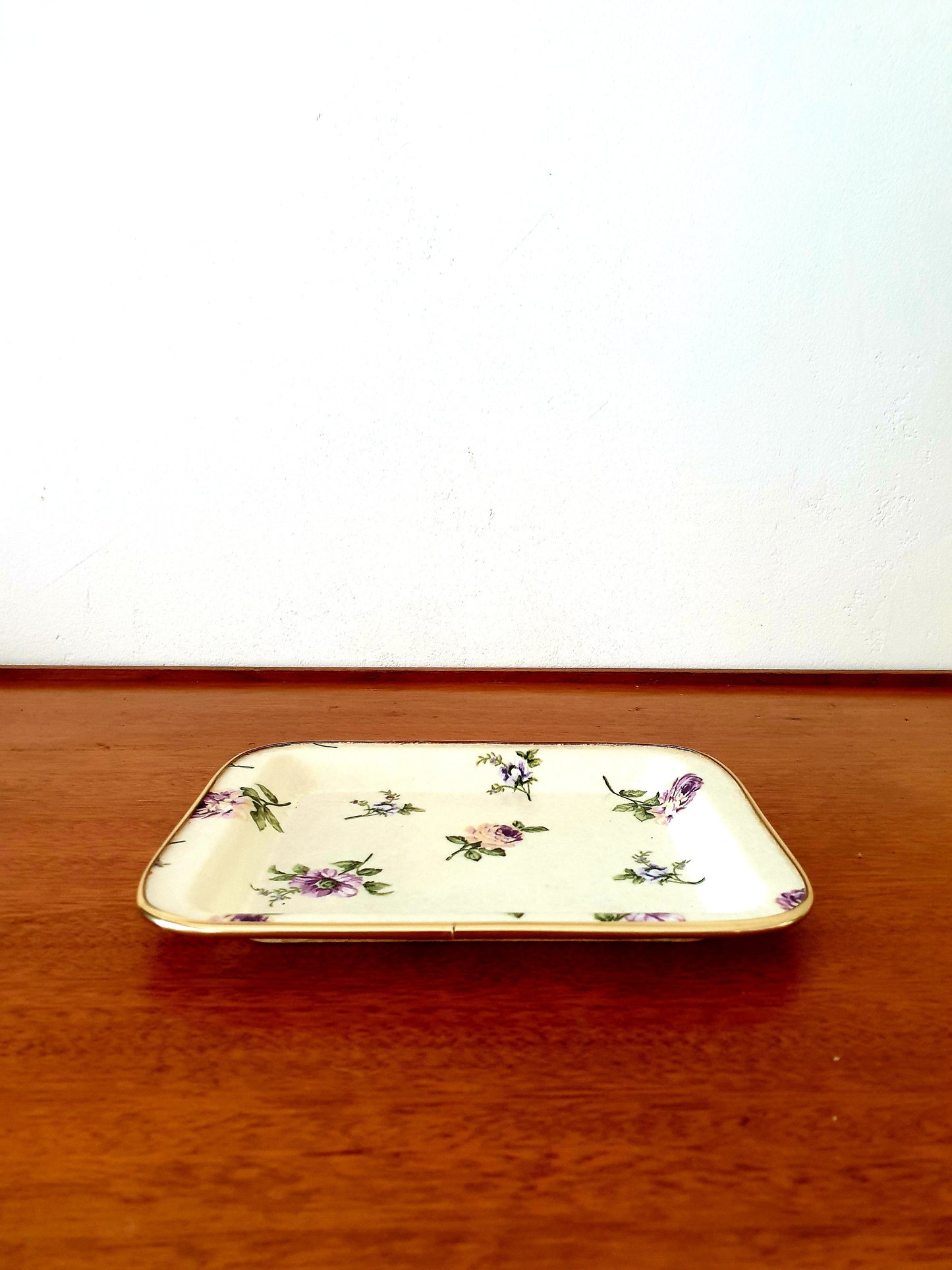 Arnold Lilac Rose Floral Dish. Small British Made Homeware Display Item.