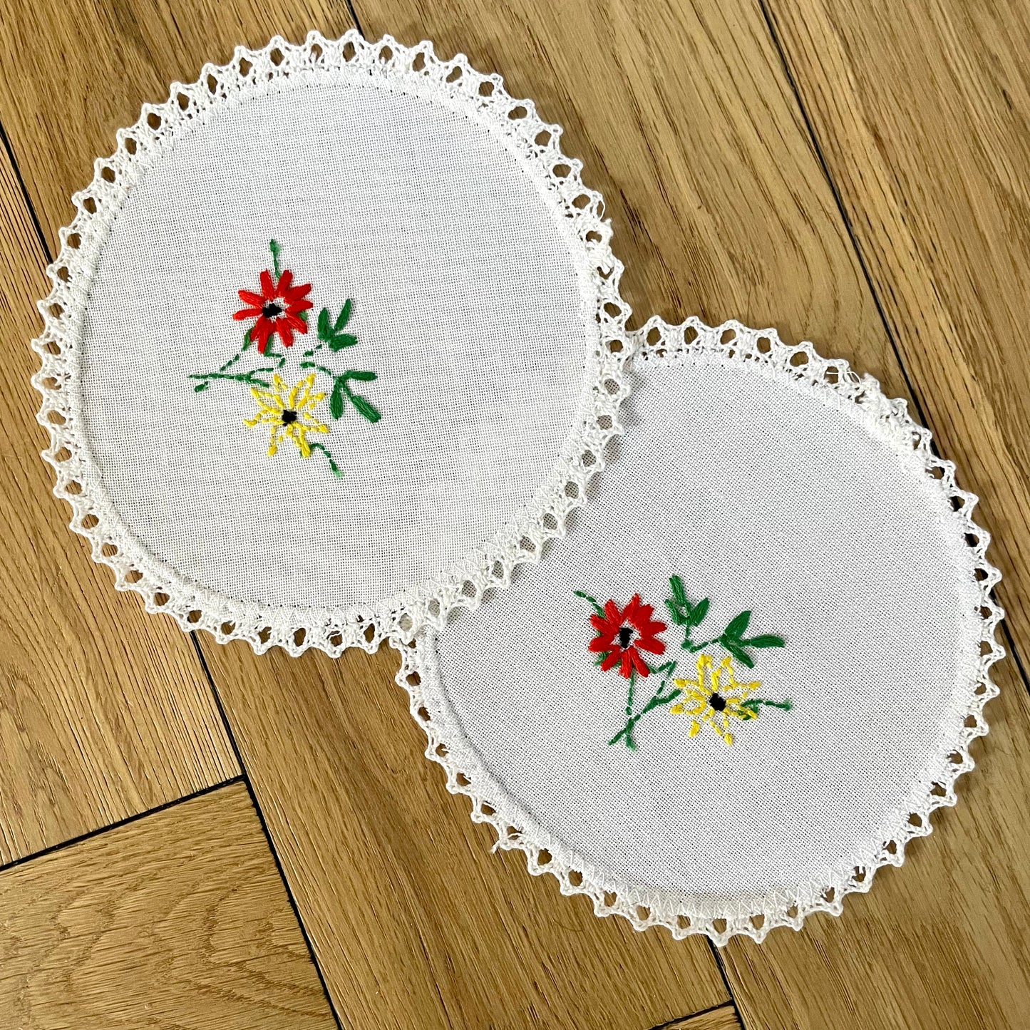 Vintage White Circular Handmade and Hand Embroidered Floral Red and Yellow Dressing Table Cloth - Linen, Haberdashery, Craft, Antique