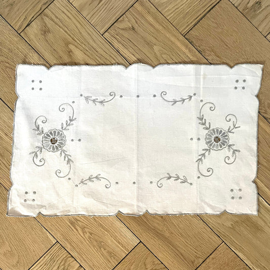 Vintage Rectangular Cream Grey Embroidered Tray Dressing Table Cloth - Linen, Haberdashery, Craft, Antique, Embroidered