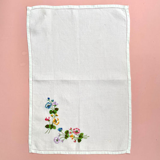 Vintage White Rectangular Hand Embroidered Flower Pattern Dressing Table Cloth - Linen, Haberdashery, Craft, Antique, Embroidered