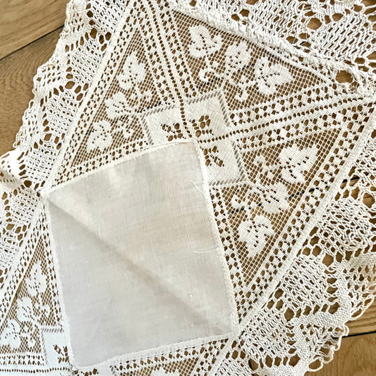 Vintage Antique White Intricate Lace Linen Centre Piece- Linen, Haberdashery, Craft, Antique, Embroidered