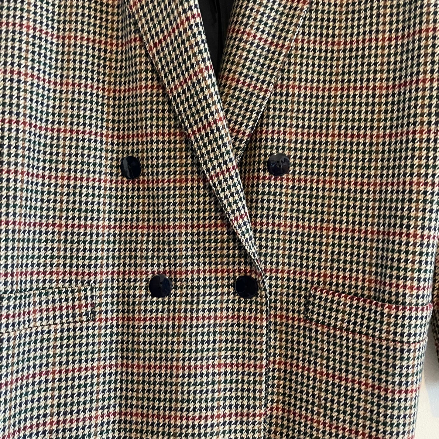 Vintage Houndstooth Check Feathers Two Piece Skirt Suit with Belt