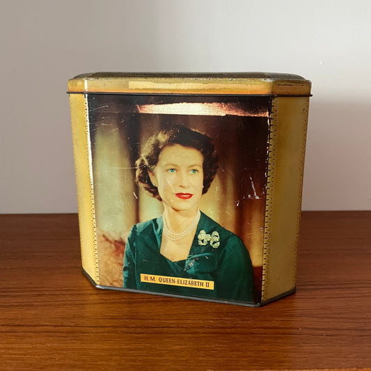 Vintage Souvenir of H.M. Queen Elizabeth II Coronation 1953. Royal Memoribilia