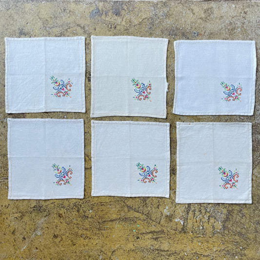 Vintage Set of Six Cream and White Cross Stitch Floral Design Placemats Cloths. Job Lot, Bundle.