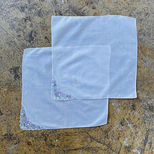 Vintage Set of Two Lilac and White Floral Basket Bow Dressing Table Placemats. Job Lot, Bundle.