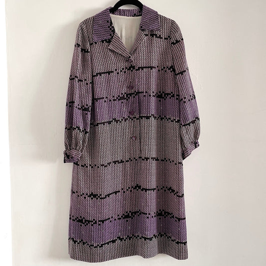 Vintage Black and Purple Abstract Patterned Shift Shirt Dress