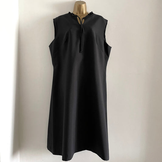 Vintage Rozlynne of London Black Sleeveless Midi Dress