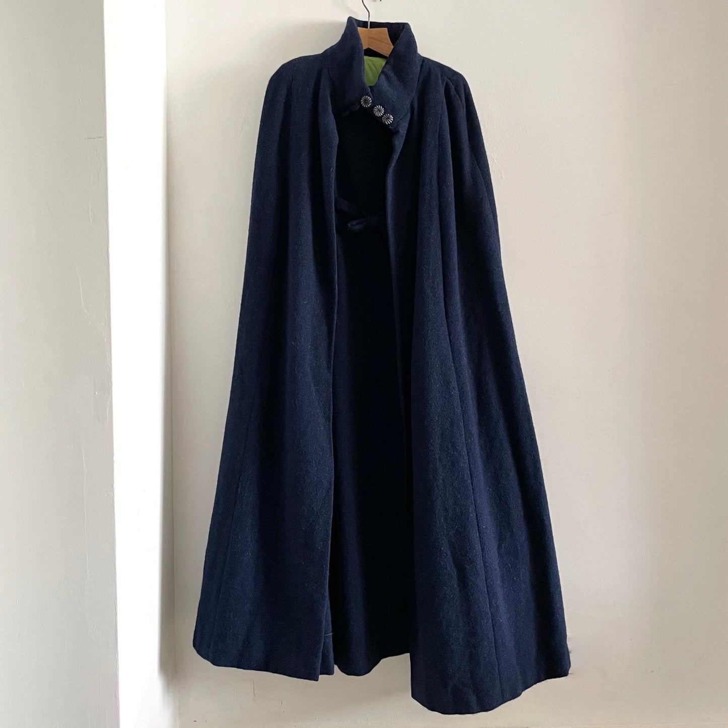 Vintage Handmade 1940s Navy Blue Cape and Dress 100% Wool. Statement Green Lining