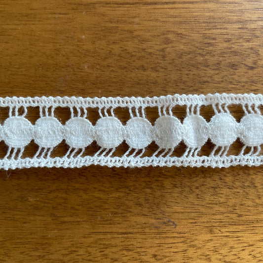 Vintage Antique White Cotton Double Edged Crochet Lace Trim Edging (3.65 metres). Craft, Haberdashery, Sewing, Supplies.