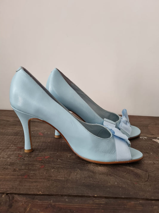 Vintage Carvela Baby Blue Peep Toe Bow Heels. Made in Italy (UK 6, EU 39, US 8)