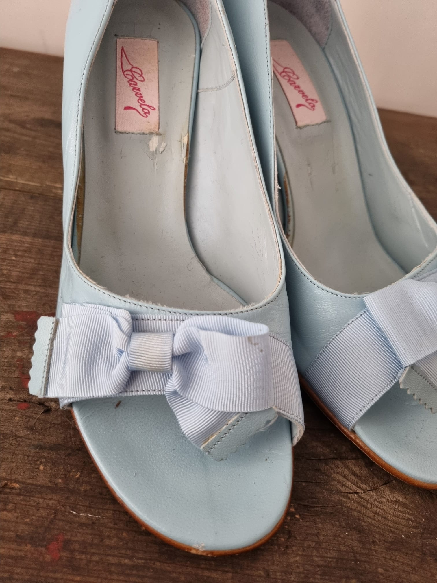 Light blue outlet heels with bow