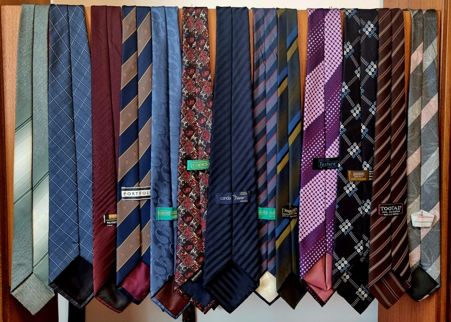 Job Lot Vintage Men's Ties. 13 Pieces. Patterned, Multicoloured, Striped, Bundle, Menswear.